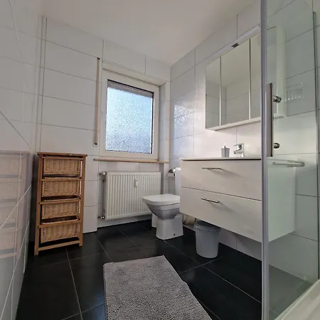 Modern With A Friendly Atmosphere Apartment Buerstadt