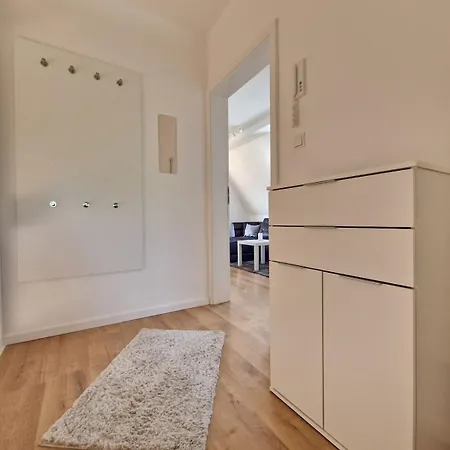 Modern With A Friendly Atmosphere * Buerstadt